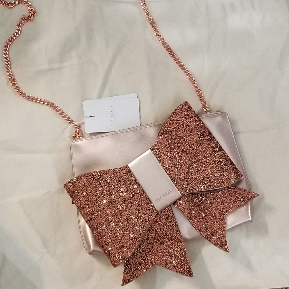 🍒NWT🍒 TED BAKER OVERSIZED BOW CLUTCH - Picture 2 of 7